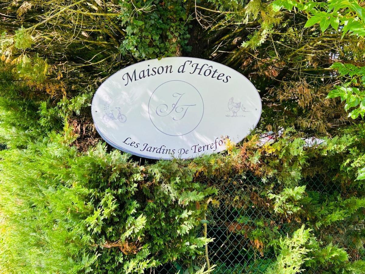 Gite Les Jardins De Terrefort Saumur Kültér fotó